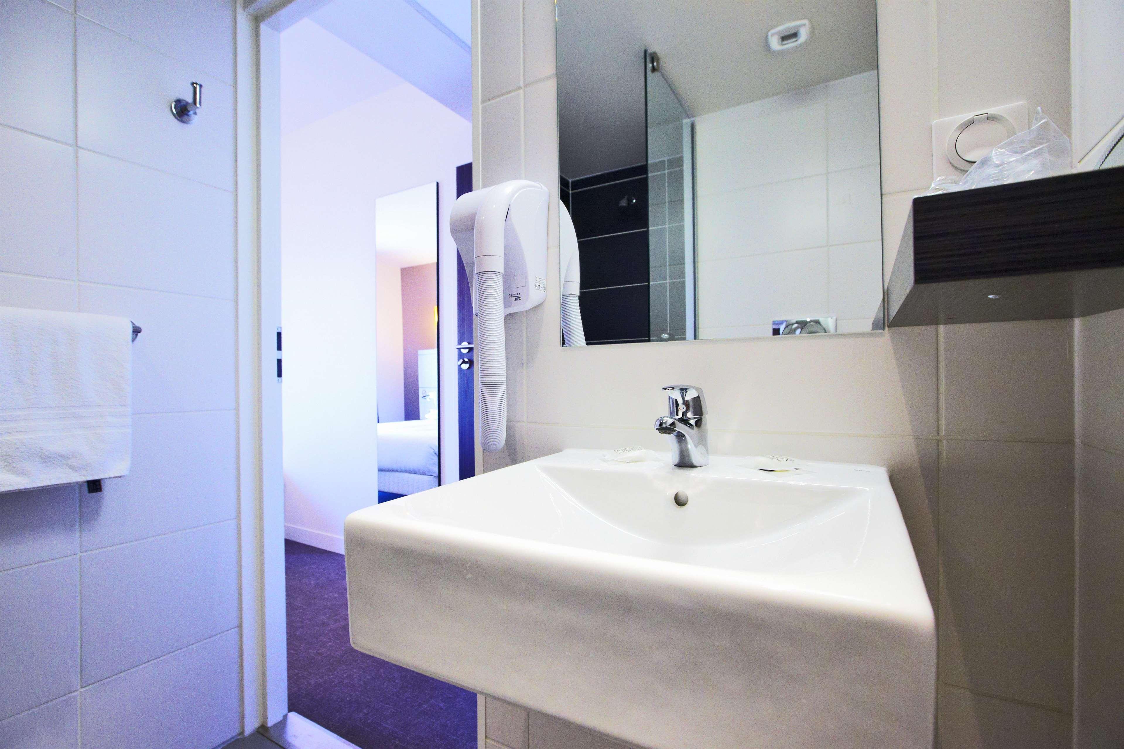 Kyriad Centre - Les Minimes 3*